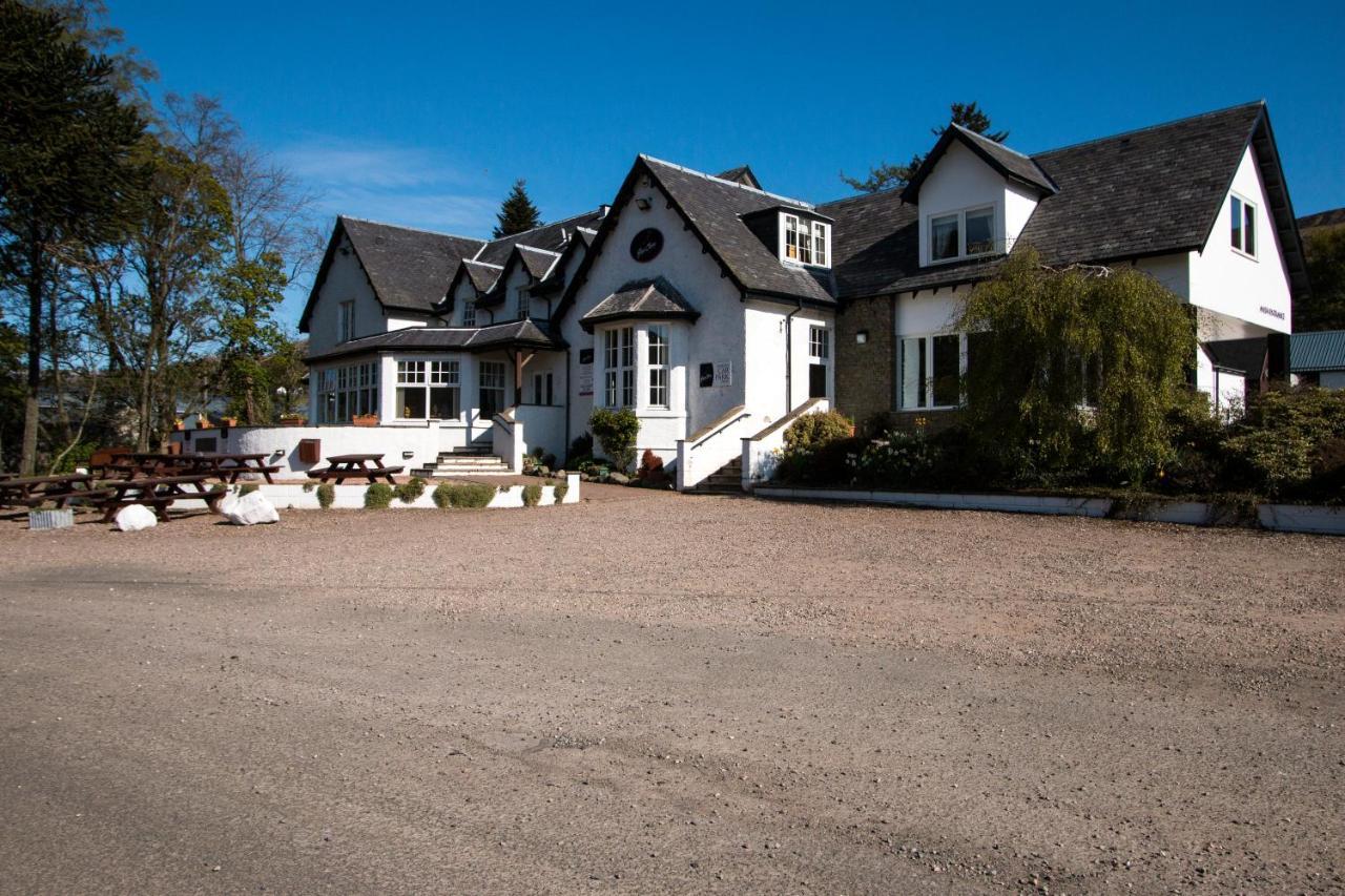 Glen Clova Hotel & Luxury Lodges Millton of Clova Exterior foto